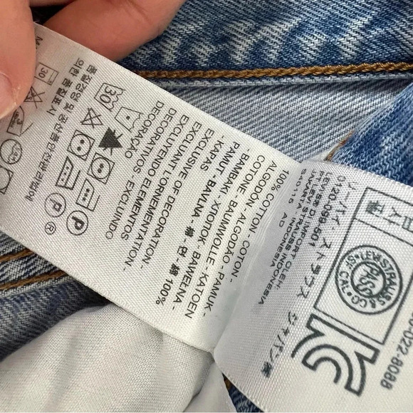 Levi's Wedgie Fit Straight Leg Ankle Jeans Distressed Cotton Cropped Light Wash - Picture 7 of 7